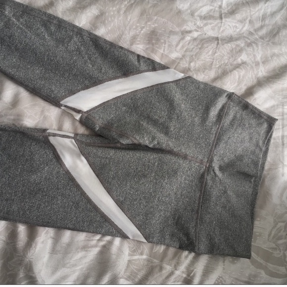 Aerie move high waisted 7/8 length leggings - Picture 5 of 7